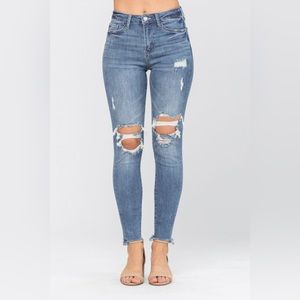 Judy Blue High Rise Distressed Medium Wash Jeans sz 9/29